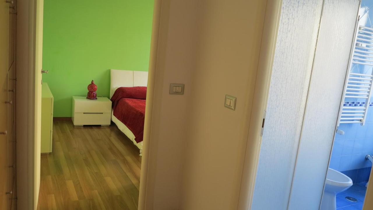 Ferienwohnung Laura House Neapel Exterior foto